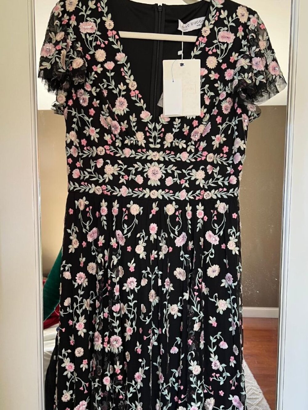 Mac Duggal Black Multicolor Embroidered V Neck Cap Sleeve Midi Dress Size 8 - Picture 10 of 11